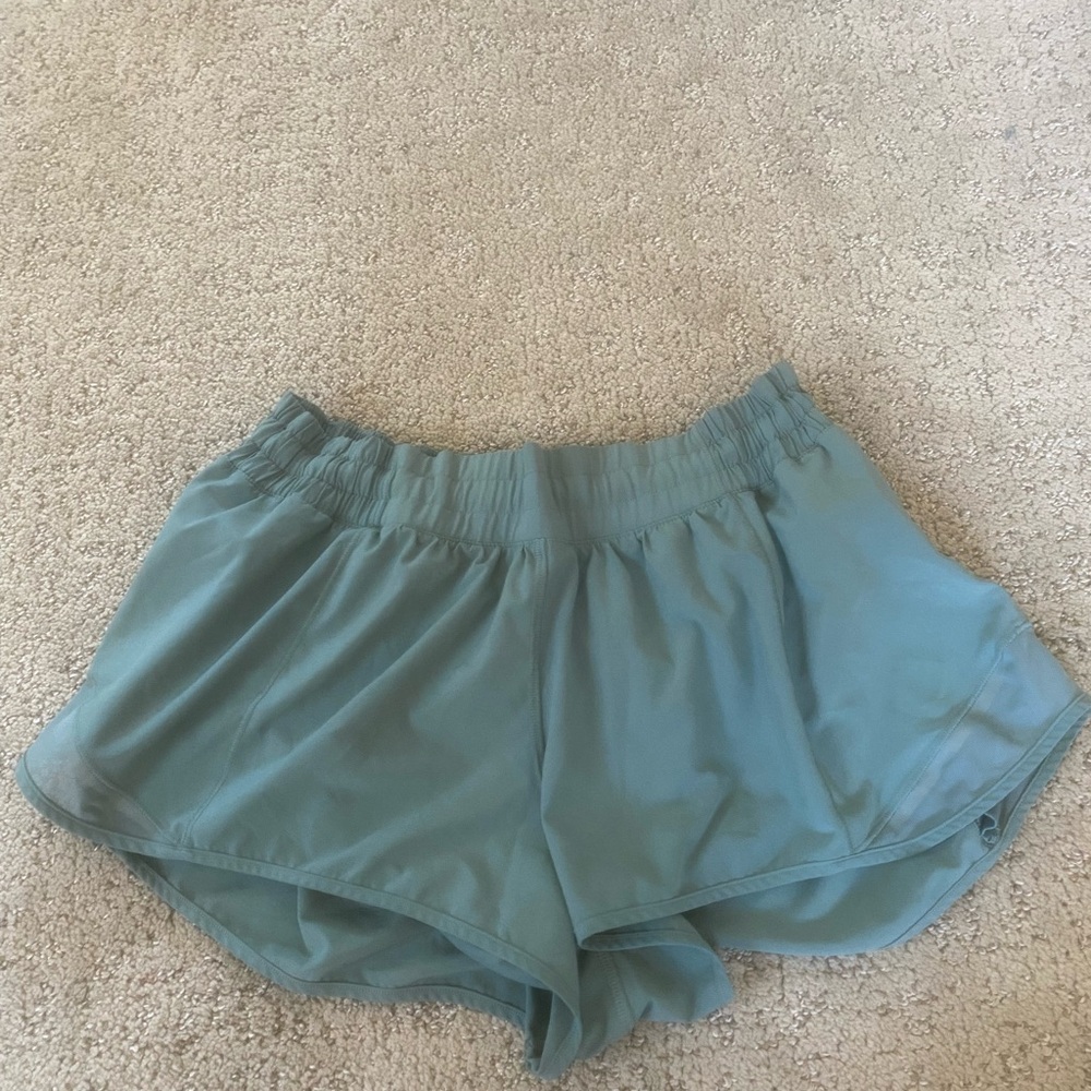 Tidewater Teal Lululemon Hotta Hot Low Rise 2.5" Shorts